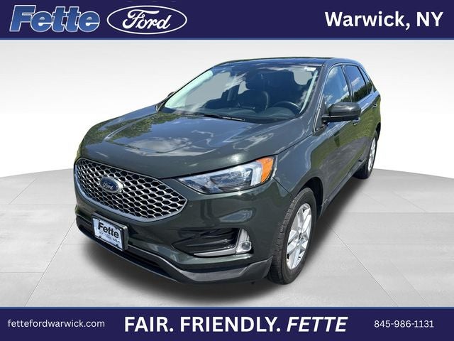 2023 Ford Edge SEL in Forged Green Metallic — front three-quarter view